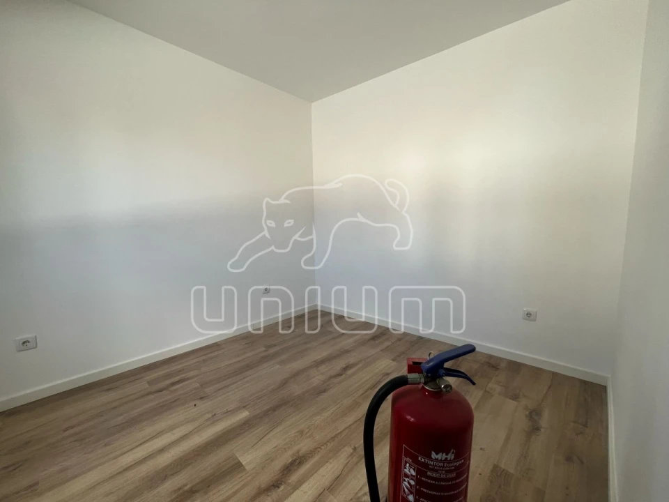 Apartamento T3 para Venda em Santa Maria Maior e Monserrate e Meadela Foto 12