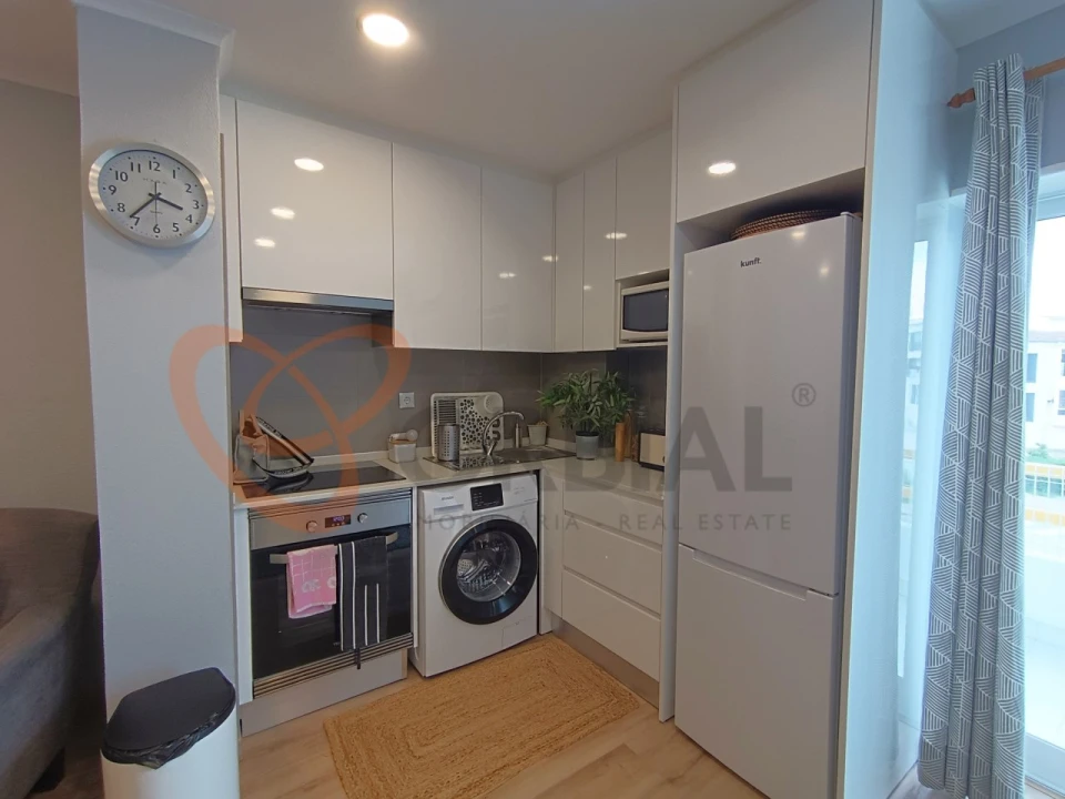 Apartamento T1 para Venda em Albufeira e Olhos de Água Foto 3