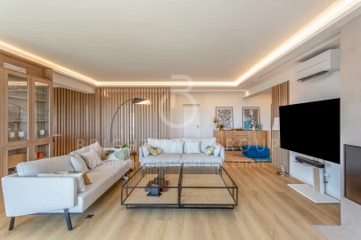 Apartamento T5 para Venda em Cascais e Estoril