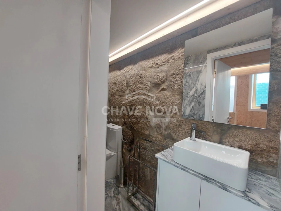 Moradia T1 para Arrendamento em Custóias, Leça do Balio e Guifões Foto 16