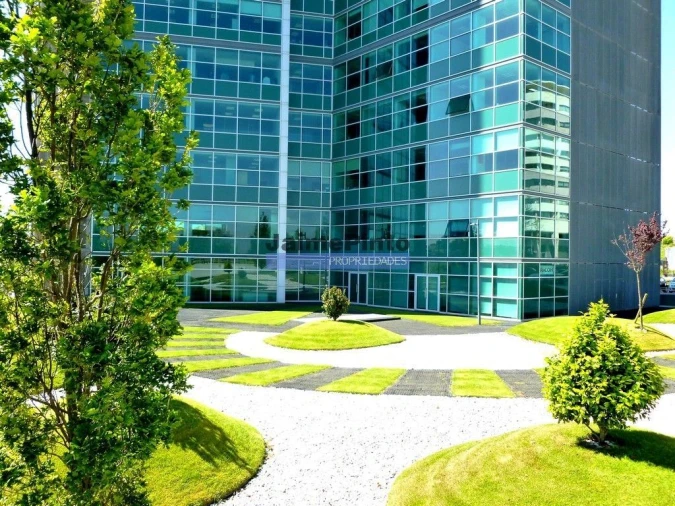 Escritório para Arrendamento em Arcozelo Foto 1