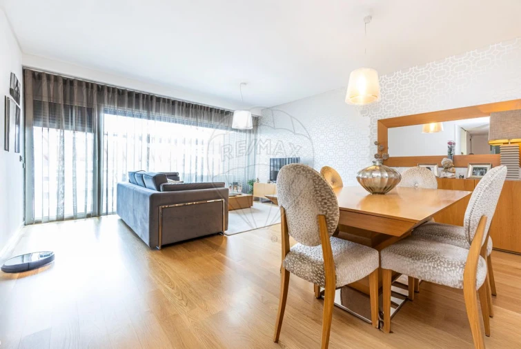 Apartamento T3 para Venda em São Domingos de Benfica Foto 22
