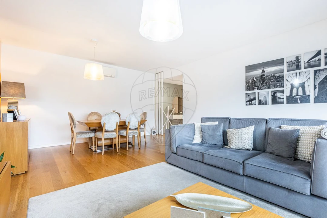 Apartamento T3 para Venda em São Domingos de Benfica Foto 17