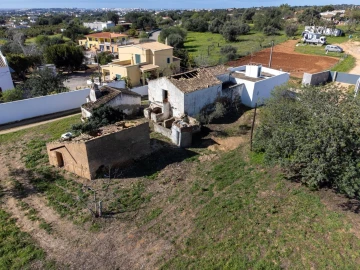 Moradia T4 para Venda em Olhão