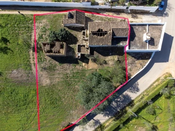 Moradia T4 para Venda em Olhão