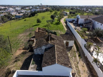 Moradia T4 para Venda em Olhão