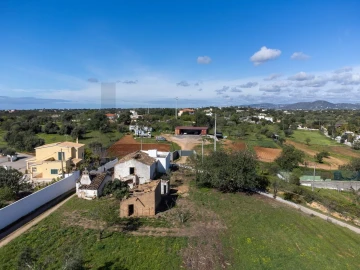 Moradia T4 para Venda em Olhão