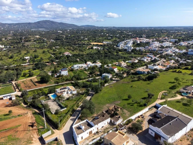 Moradia T4 para Venda em Olhão Foto 8