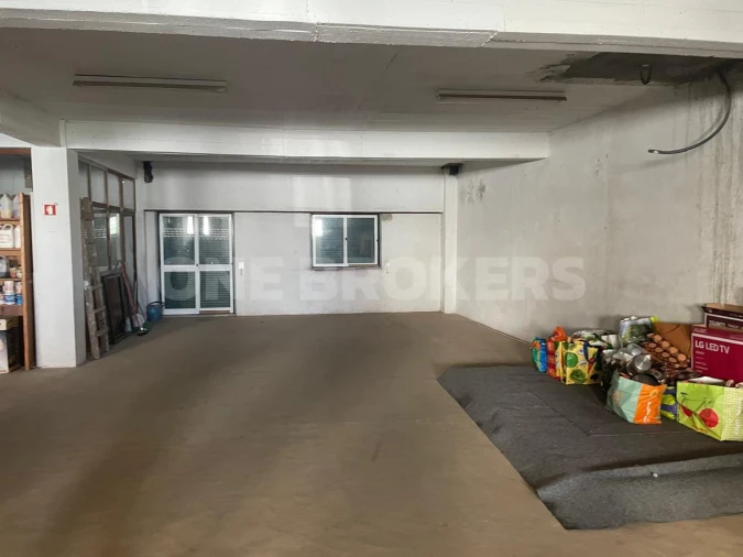 Prédio para Venda em Camarate, Unhos e Apelação Foto 9