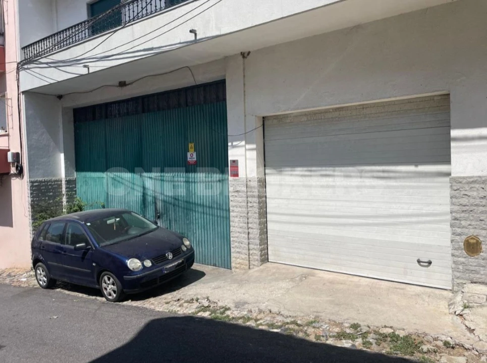 Prédio para Venda em Camarate, Unhos e Apelação Foto 3