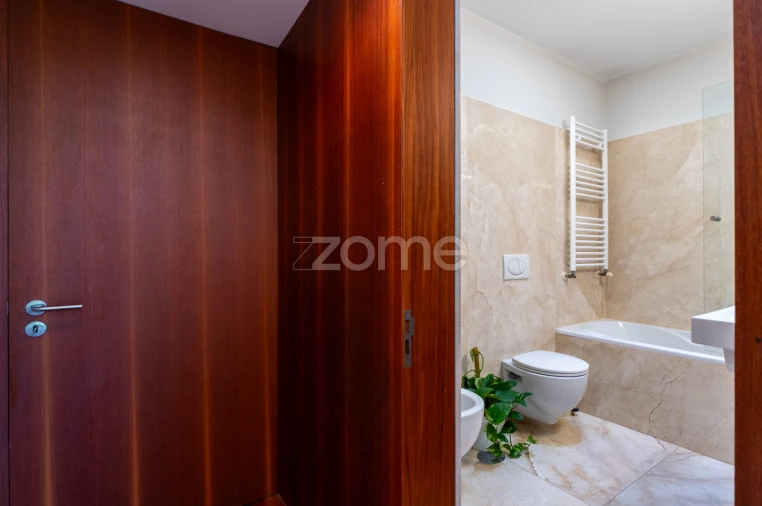 Moradia T7 para Venda em Bairro Foto 31