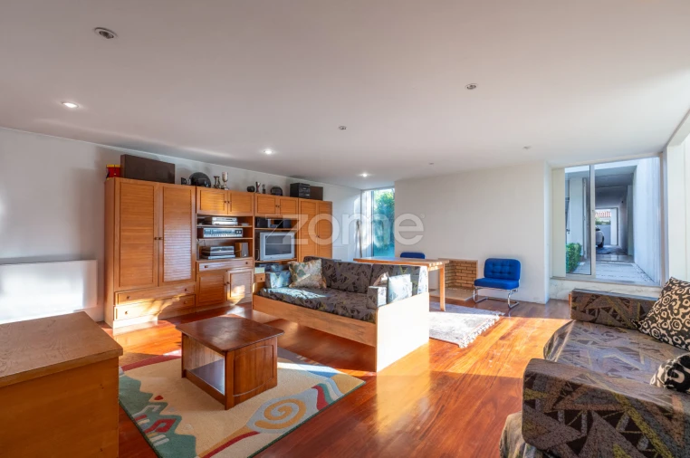 Moradia T7 para Venda em Bairro Foto 48