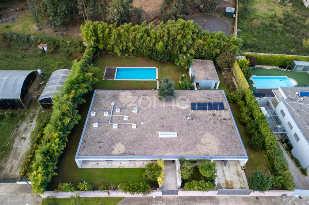 Moradia T7 para Venda em Bairro Foto 56