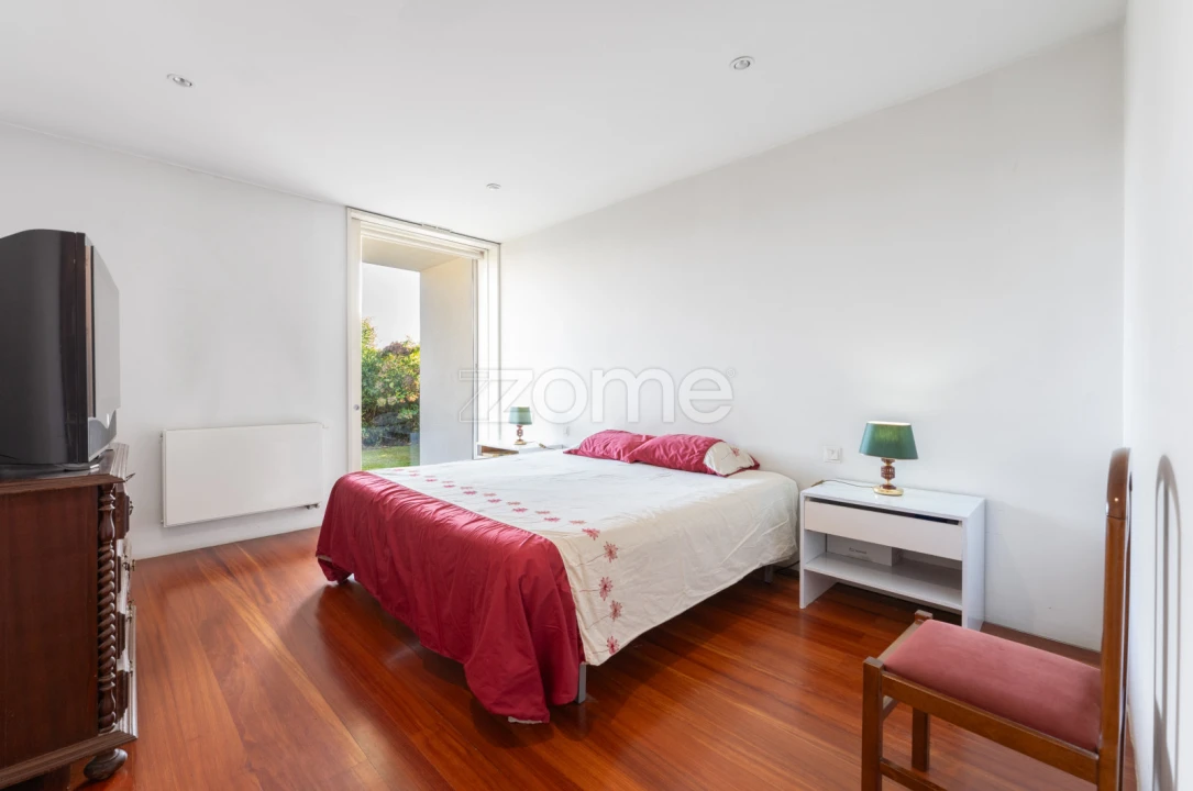 Moradia T7 para Venda em Bairro Foto 26