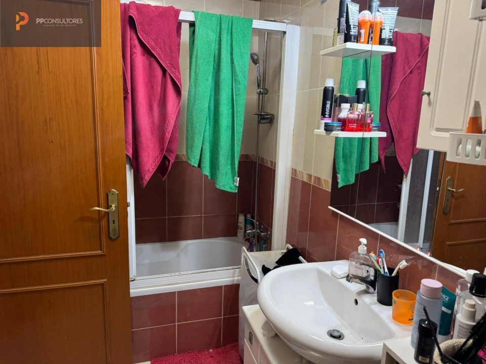 Apartamento para Venda em Oliveira do Bairro Foto 9