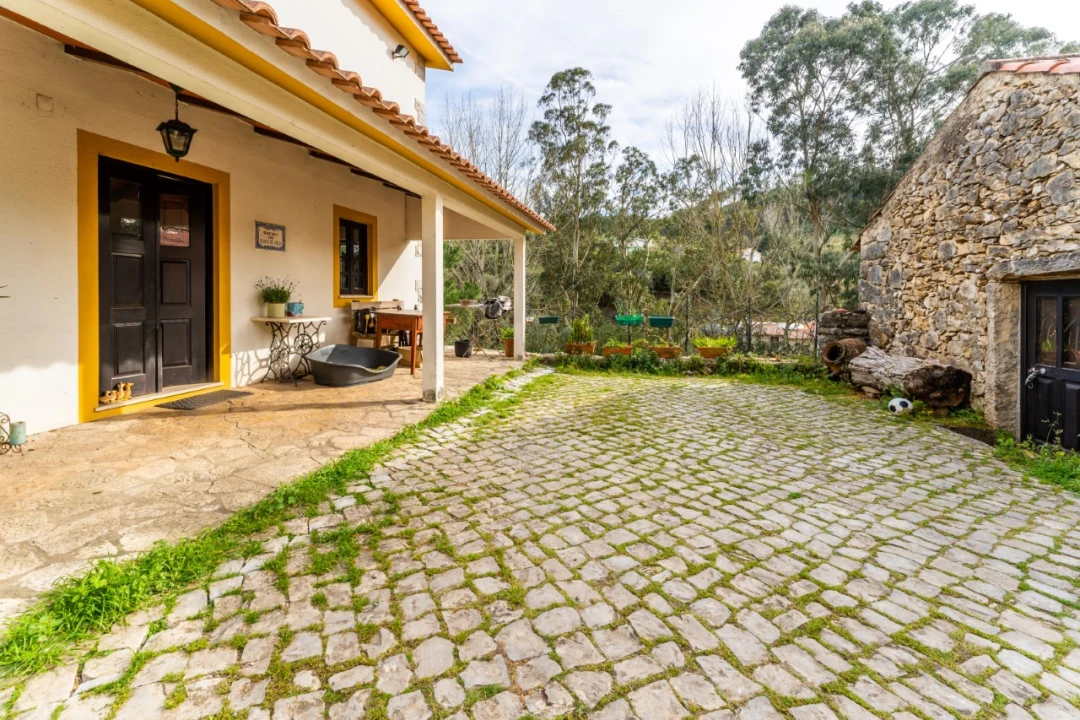 Moradia T4 para Venda em Aljubarrota Foto 24