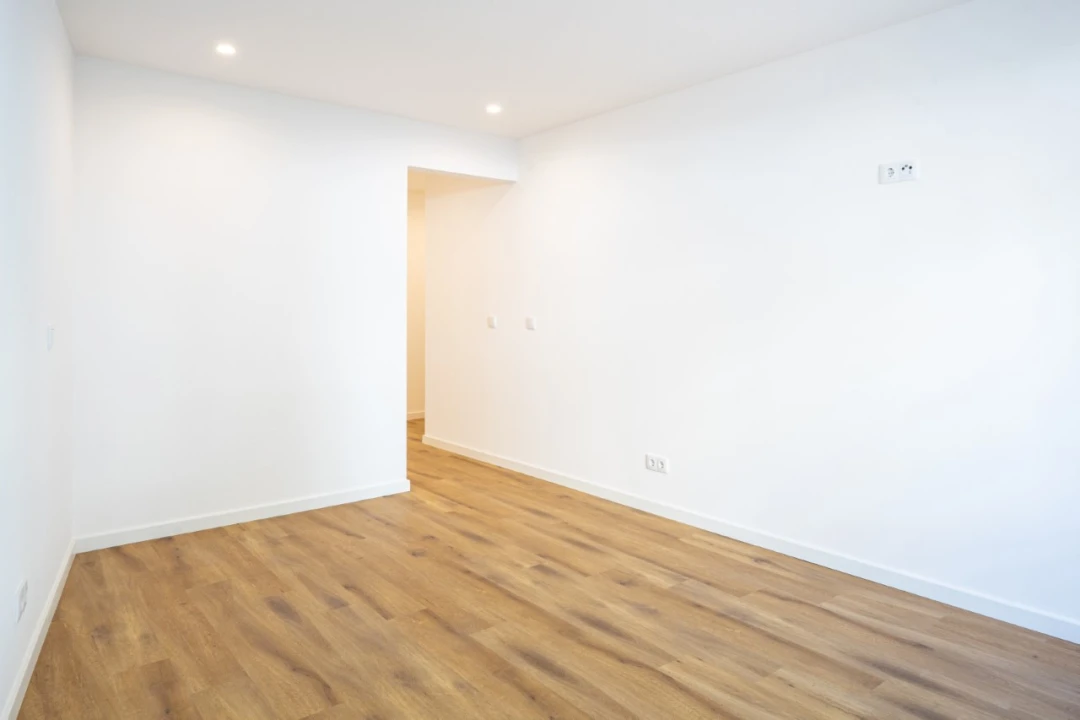 Apartamento T2 para Venda em Nazare Foto 17