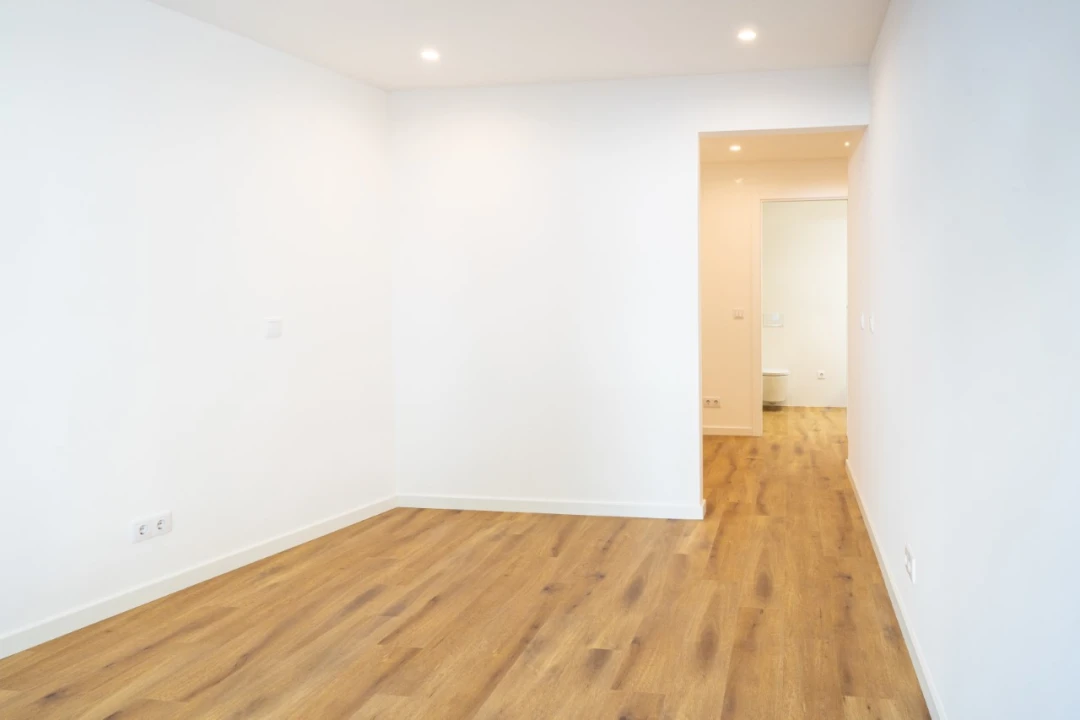 Apartamento T2 para Venda em Nazare Foto 30