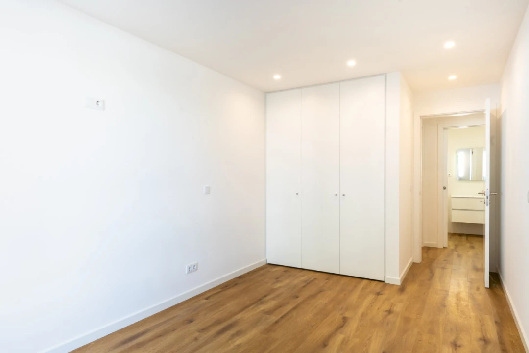 Apartamento T2 para Venda em Nazare Foto 41