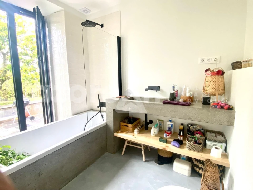 Moradia T2 para Venda em Capelas Foto 7