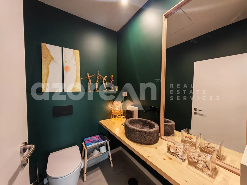 Moradia T2 para Venda em Capelas Foto 15