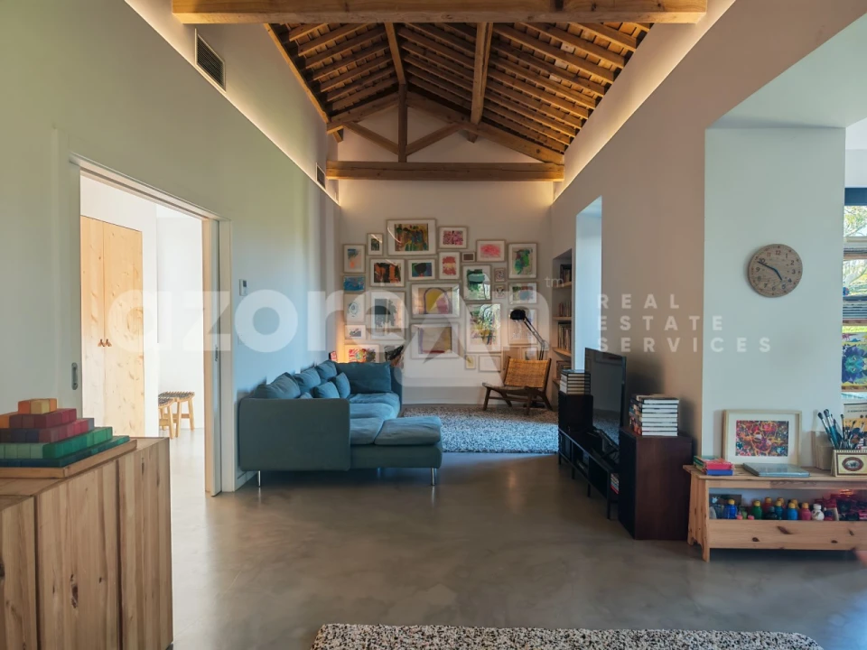 Moradia T2 para Venda em Capelas Foto 18