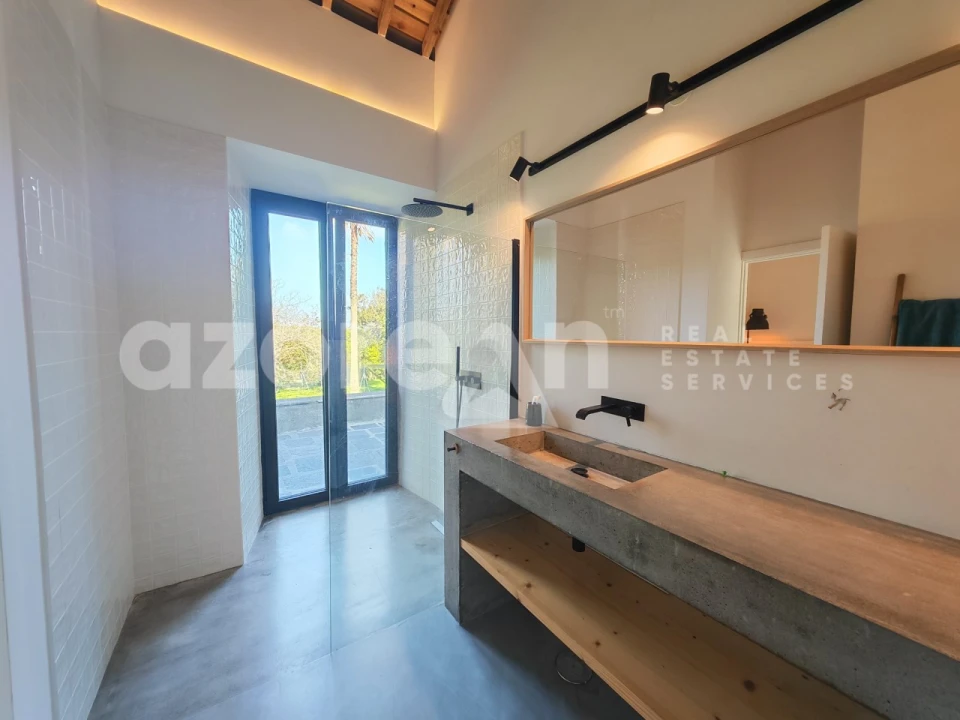 Moradia T2 para Venda em Capelas Foto 29