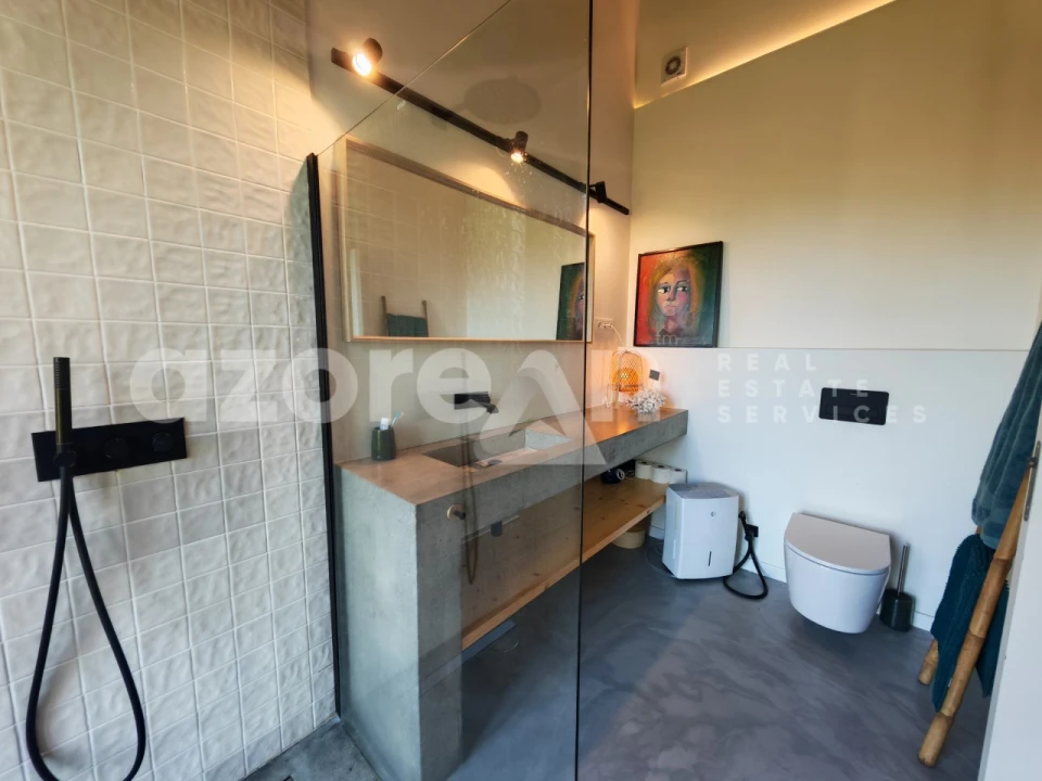 Moradia T2 para Venda em Capelas Foto 30