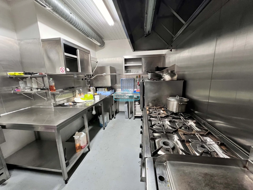 Negócio para Trespasse em Albufeira e Olhos de Água Foto 1