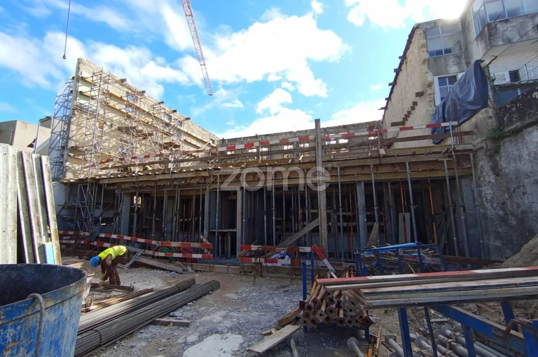 Apartamento T1 para Venda em Paranhos Foto 15