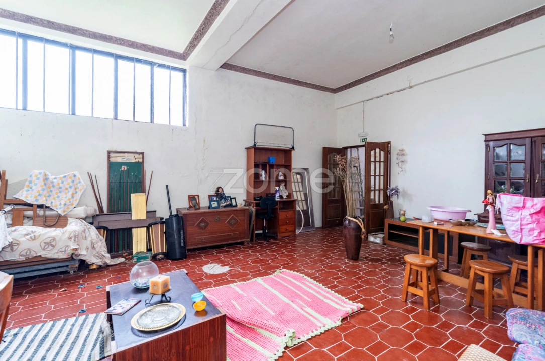 Terreno Comércio / Armazém para Venda em Tavarede Foto 17