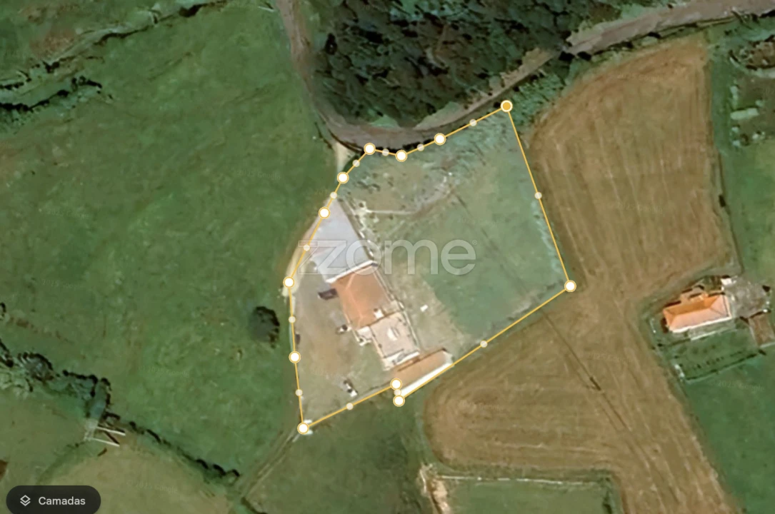 Moradia T8 para Venda em Almagreira Foto 21