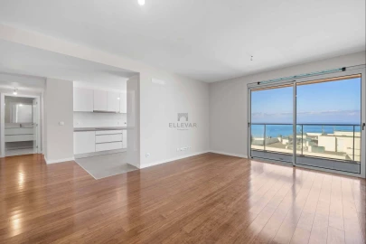 Apartamento T1 para Venda em São Martinho