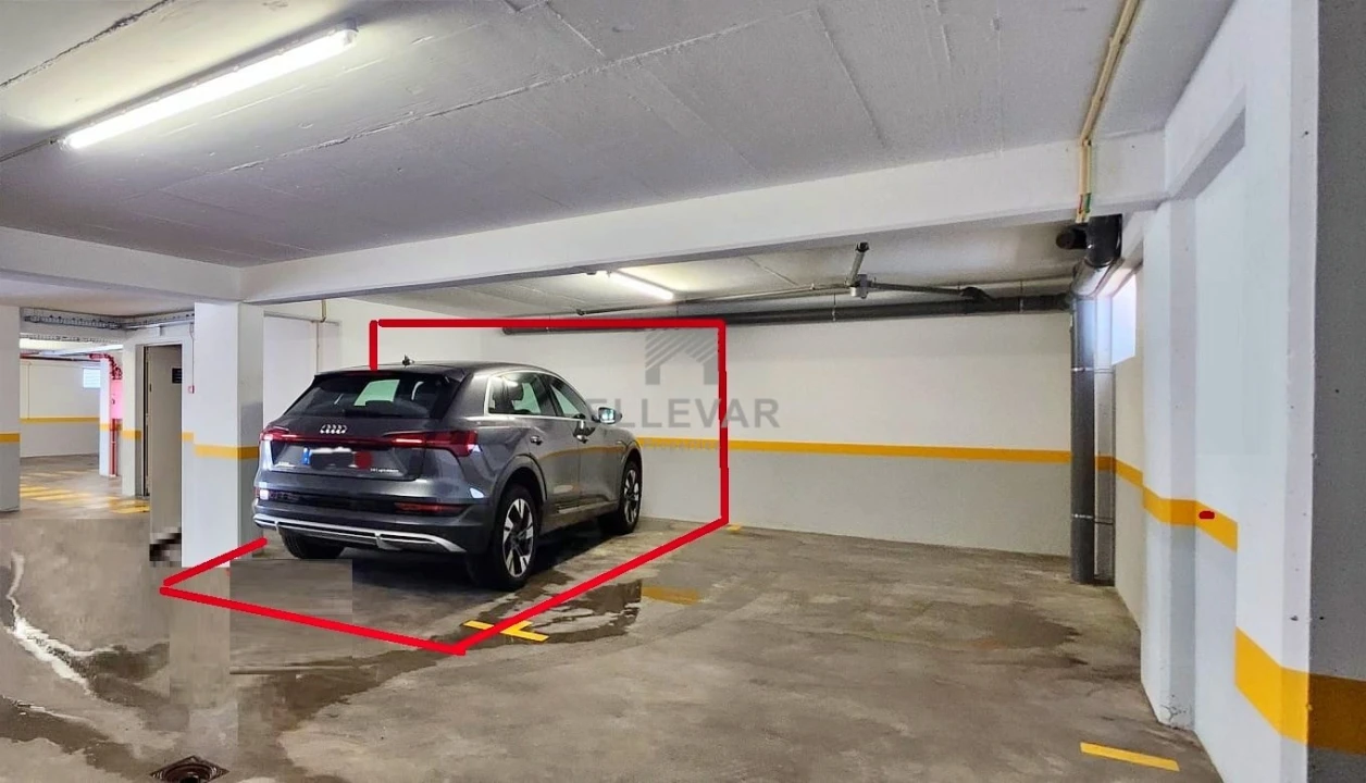 Apartamento T1 para Venda em São Martinho Foto 14
