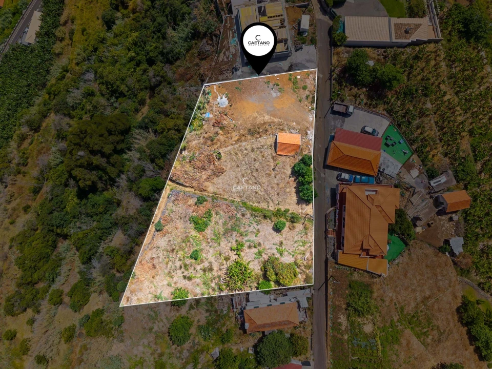 Terreno para Venda em Calheta Foto 18