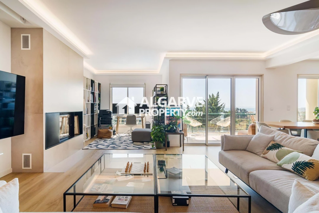 Apartamento T5 para Venda em Cascais e Estoril Foto 2