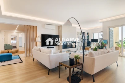 Apartamento T5 para Venda em Cascais e Estoril