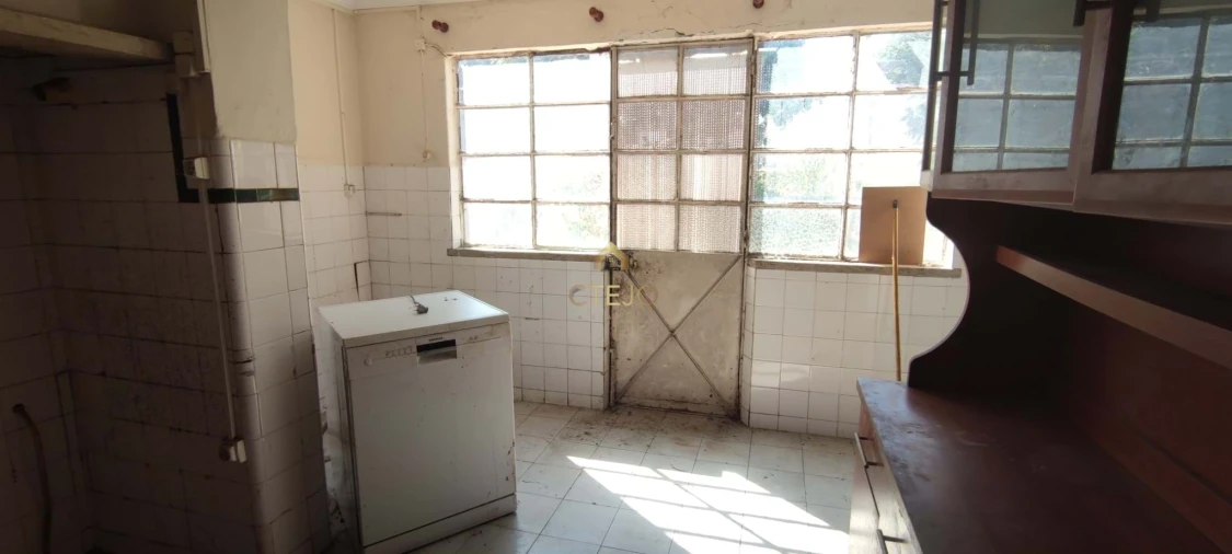 Moradia T5 para Venda em Camarate, Unhos e Apelação Foto 17