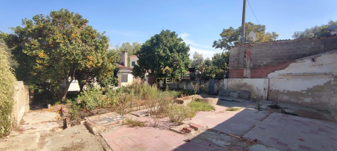 Moradia T5 para Venda em Camarate, Unhos e Apelação Foto 13