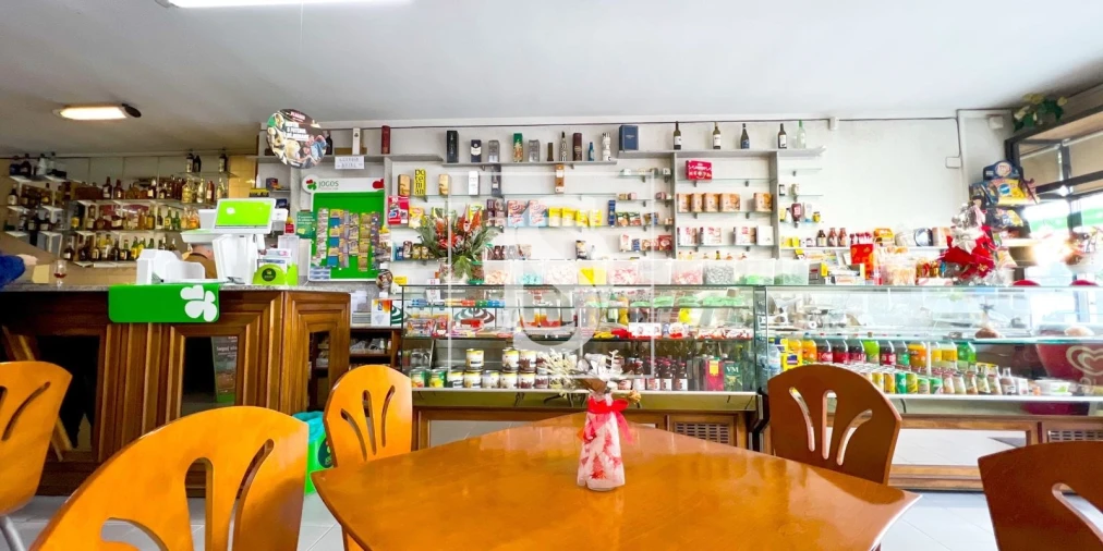 Negócio para Venda em Ermesinde Foto 3