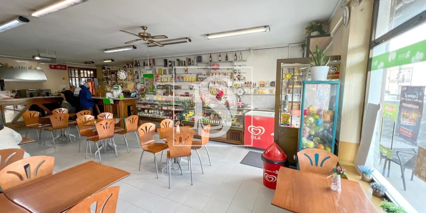 Negócio para Venda em Ermesinde Foto 6