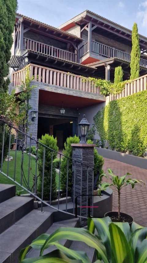 Moradia T4 para Venda em São Martinho
