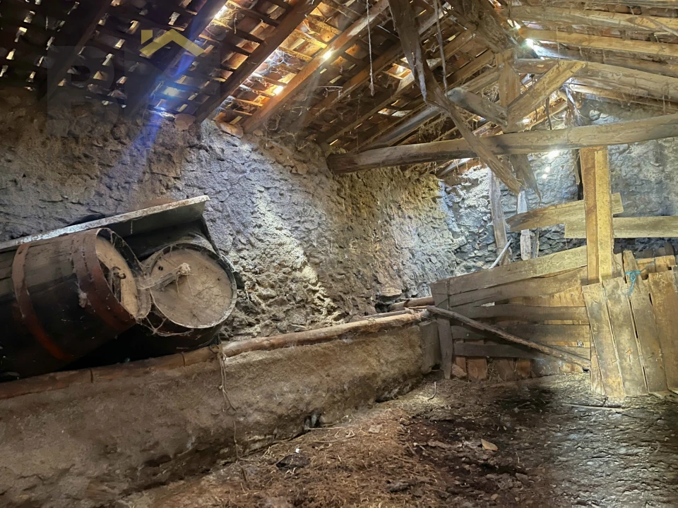 Armazém para Venda em Ninho do Açor e Sobral do Campo Foto 8