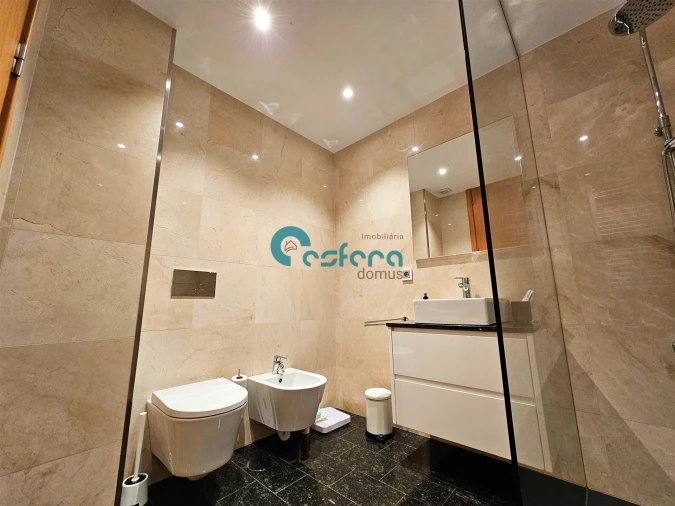 Moradia T4 para Venda em Lobão, Gião, Louredo e Guisande Foto 9