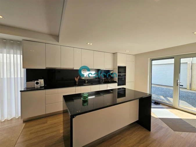 Moradia T4 para Venda em Lobão, Gião, Louredo e Guisande Foto 15