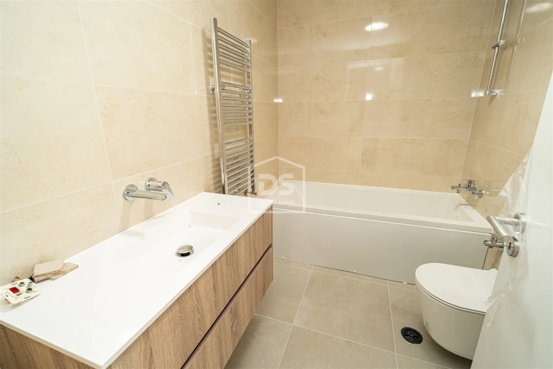 Moradia T3 para Venda em Marinha Grande Foto 20