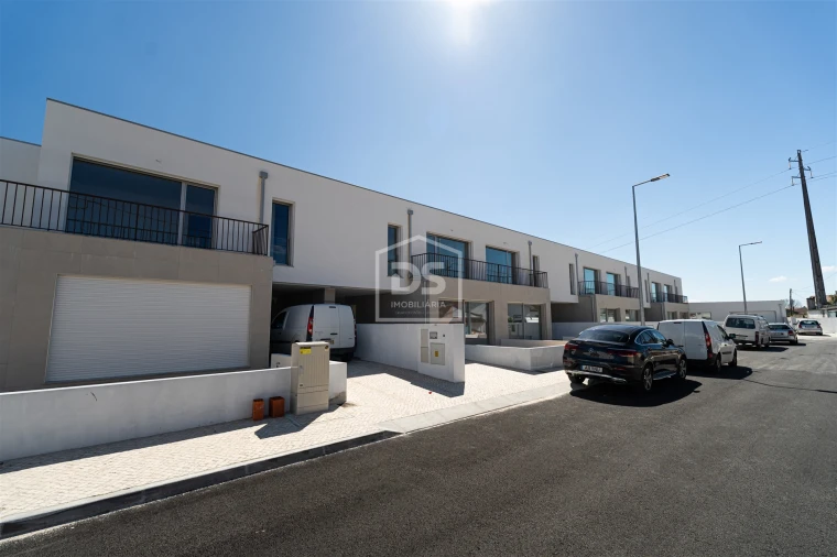 Moradia T3 para Venda em Marinha Grande Foto 32