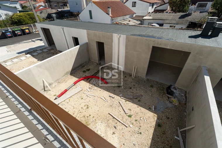 Moradia T3 para Venda em Marinha Grande Foto 14
