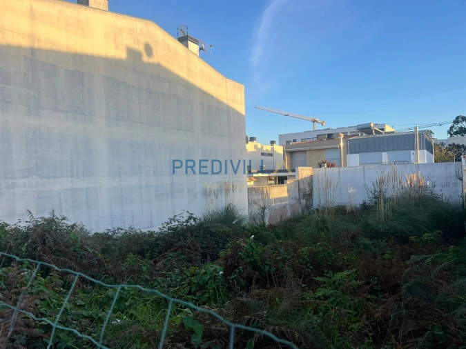 Moradia T5 para Venda em Moreira Foto 25