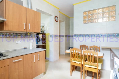 Apartamento T4 para Venda em Olhão